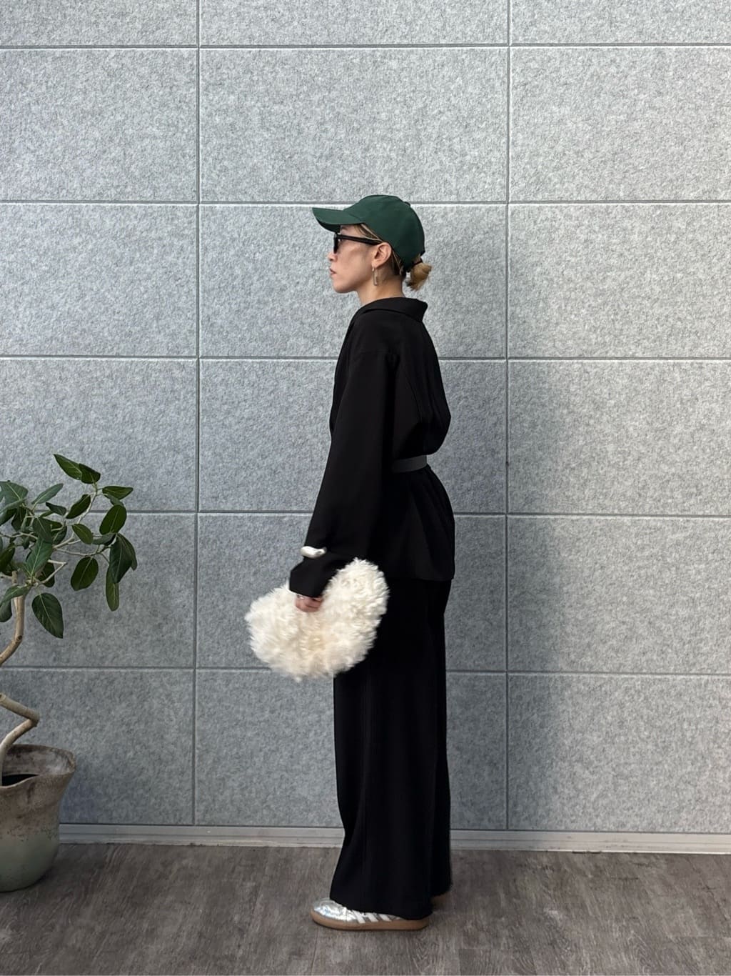 kotakiさんの「INDIVI｜Comfy SET UP｜イージーストレートワイドパンツ【セットアップ対応／通勤/カセット服】」を使ったコーディネート