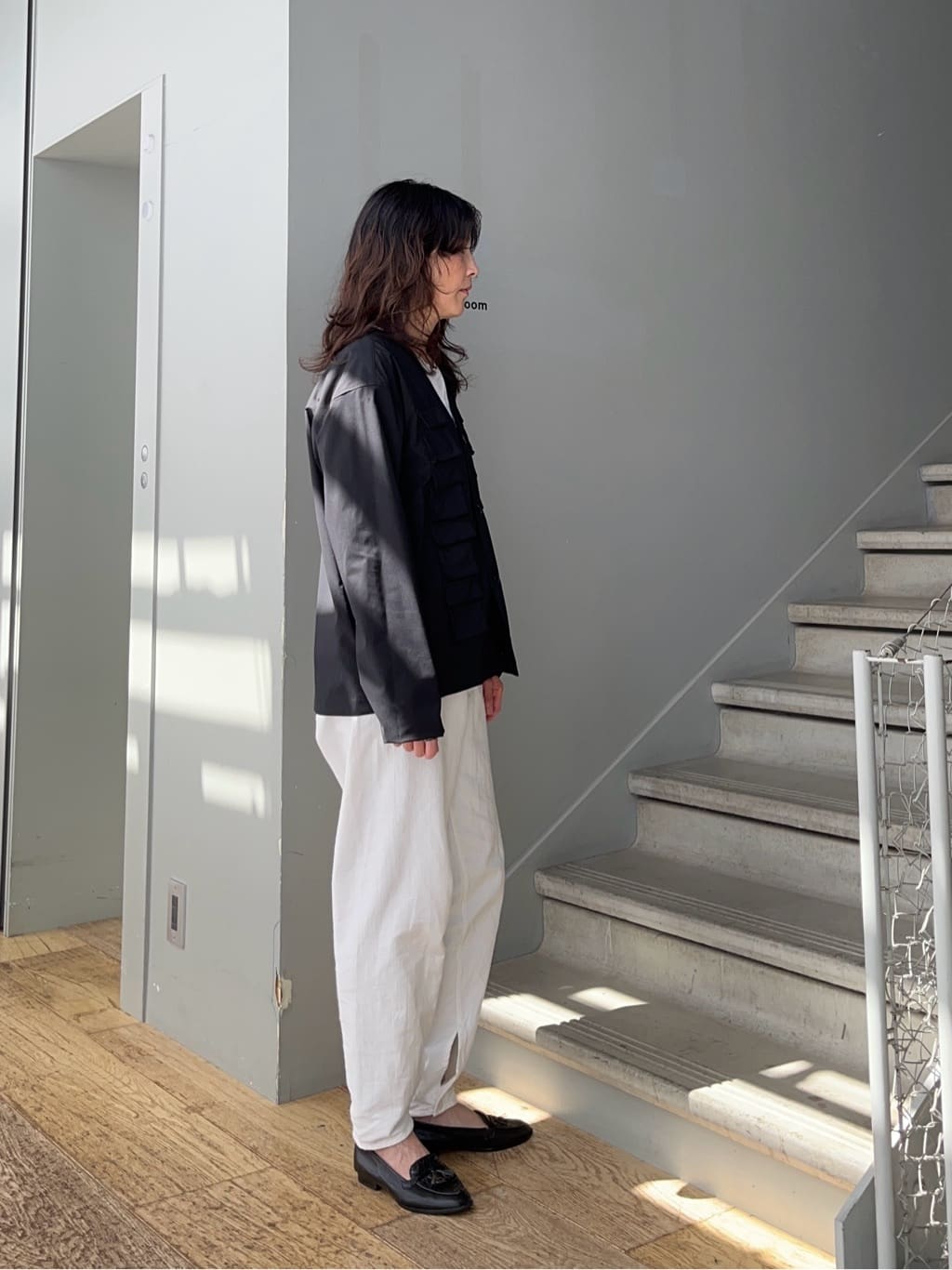 神野（jinno）さんの「TAKEO KIKUCHI｜エリナシカバーオール」を使ったコーディネート