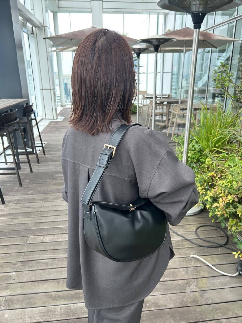 ちびゆきさんの「grove｜【カセット服/選べる着丈】洗濯機で洗えるオーバーシャツ」を使ったコーディネート