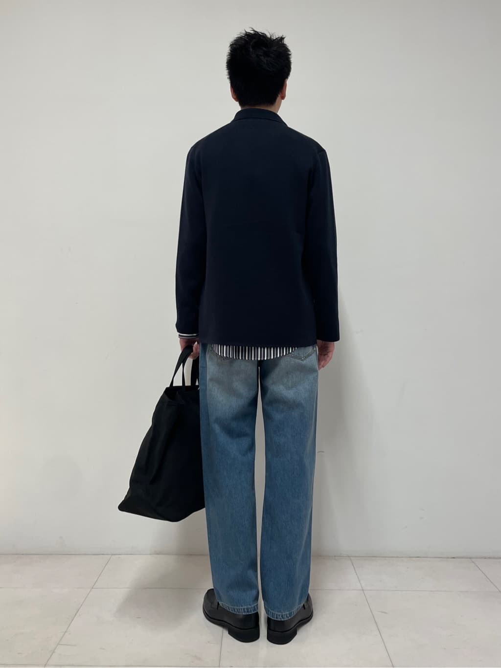 蒲谷祐太さんの「DRESSTERIOR｜ダブルブレスト ニットジャケット」を使ったコーディネート
