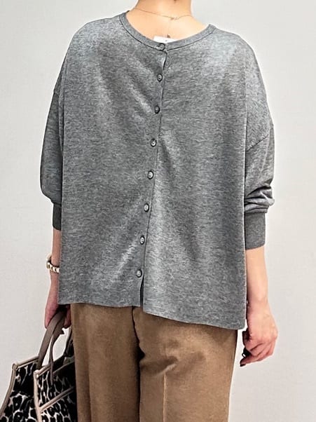 みなこさんの「UNTITLED｜【接触冷感／コットン100／洗える／丸首】ノースリーブ天竺プルオーバー」を使ったコーディネート