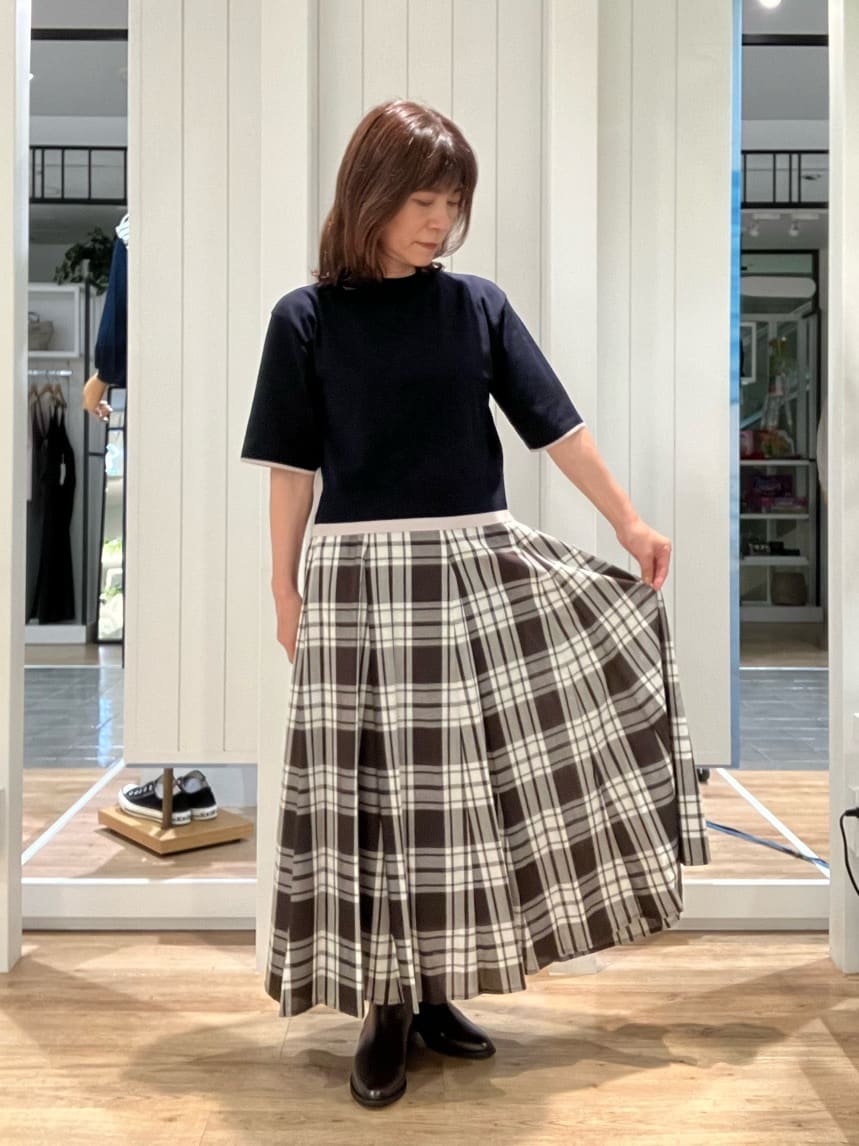 Fujitaさんの「Dessin｜【洗える】バイカラーショート丈ニット」を使ったコーディネート