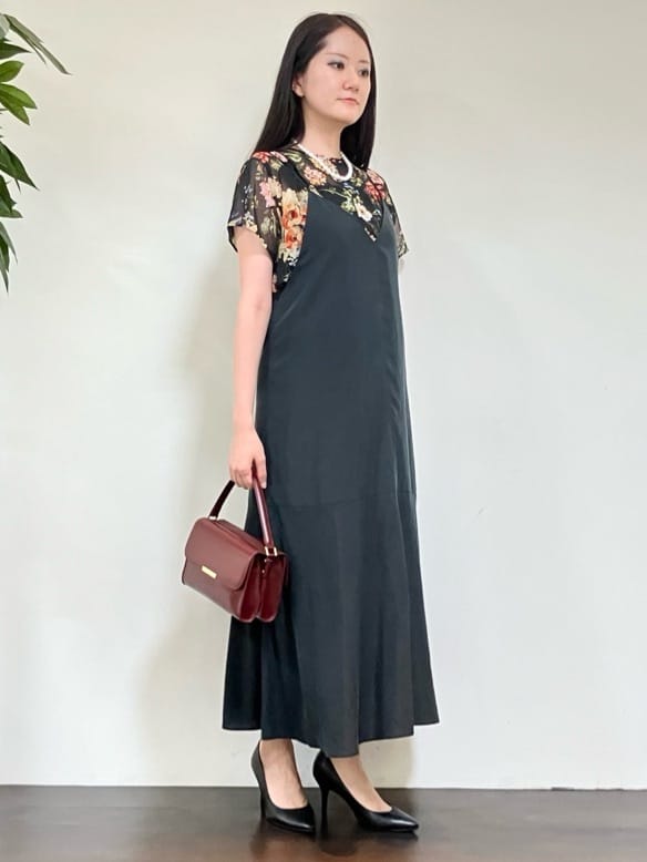 カレンさんの「UNTITLED｜【セットアップ可/花柄エレガント】アンティークフラワー柄ブラウス」を使ったコーディネート
