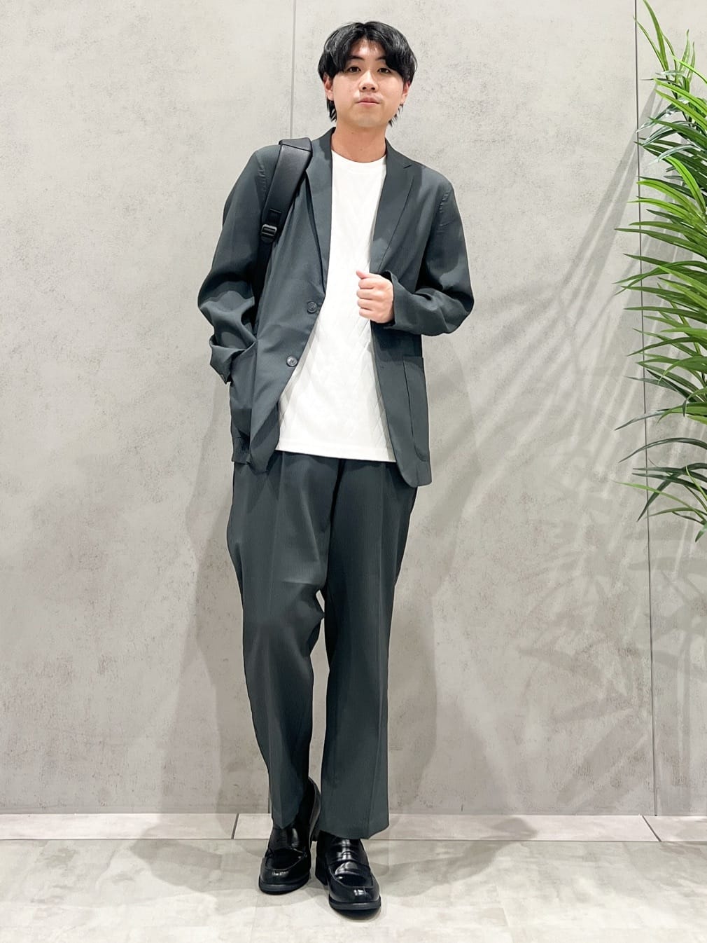 SHI-MAさんの「THE SHOP TK｜【Begin/ビギン10月号掲載】楊柳スマートジャケット　軽量/洗濯機OK/セットアップ可」を使ったコーディネート