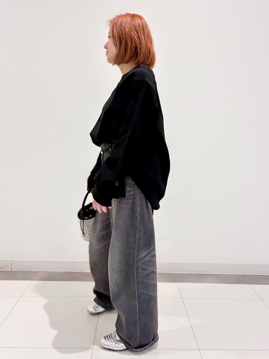 Reecoさんの「DRESSTERIOR｜ヴィンテージ加工ワイドデニムパンツ」を使ったコーディネート