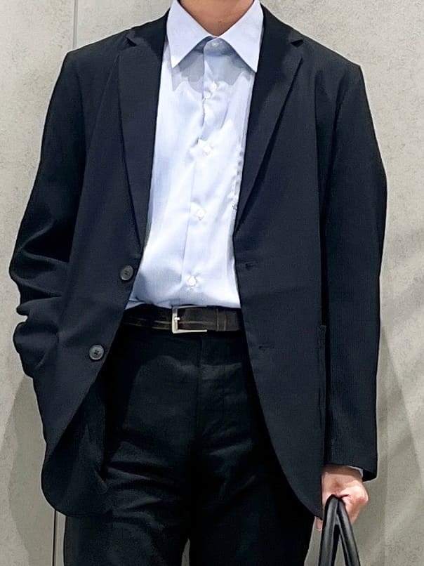 SHI-MAさんの「THE SHOP TK｜【Begin/ビギン10月号掲載】楊柳スマートジャケット　軽量/洗濯機OK/セットアップ可」を使ったコーディネート