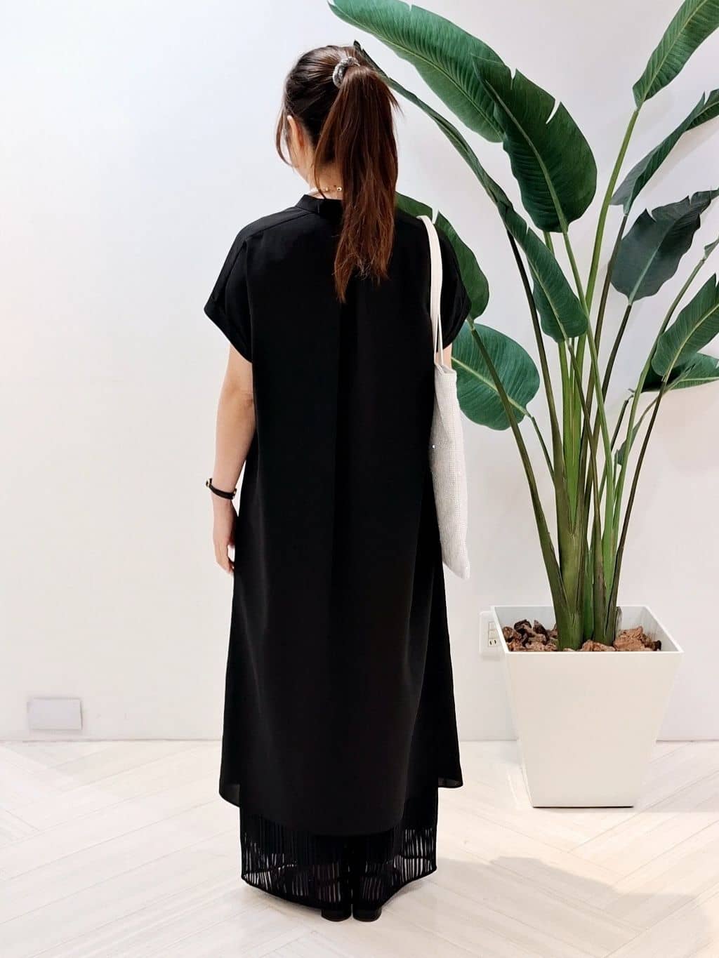 YuKaRiさんの「UNTITLED｜【洗える／セットアップ可能】ラッセルワイドパンツ」を使ったコーディネート