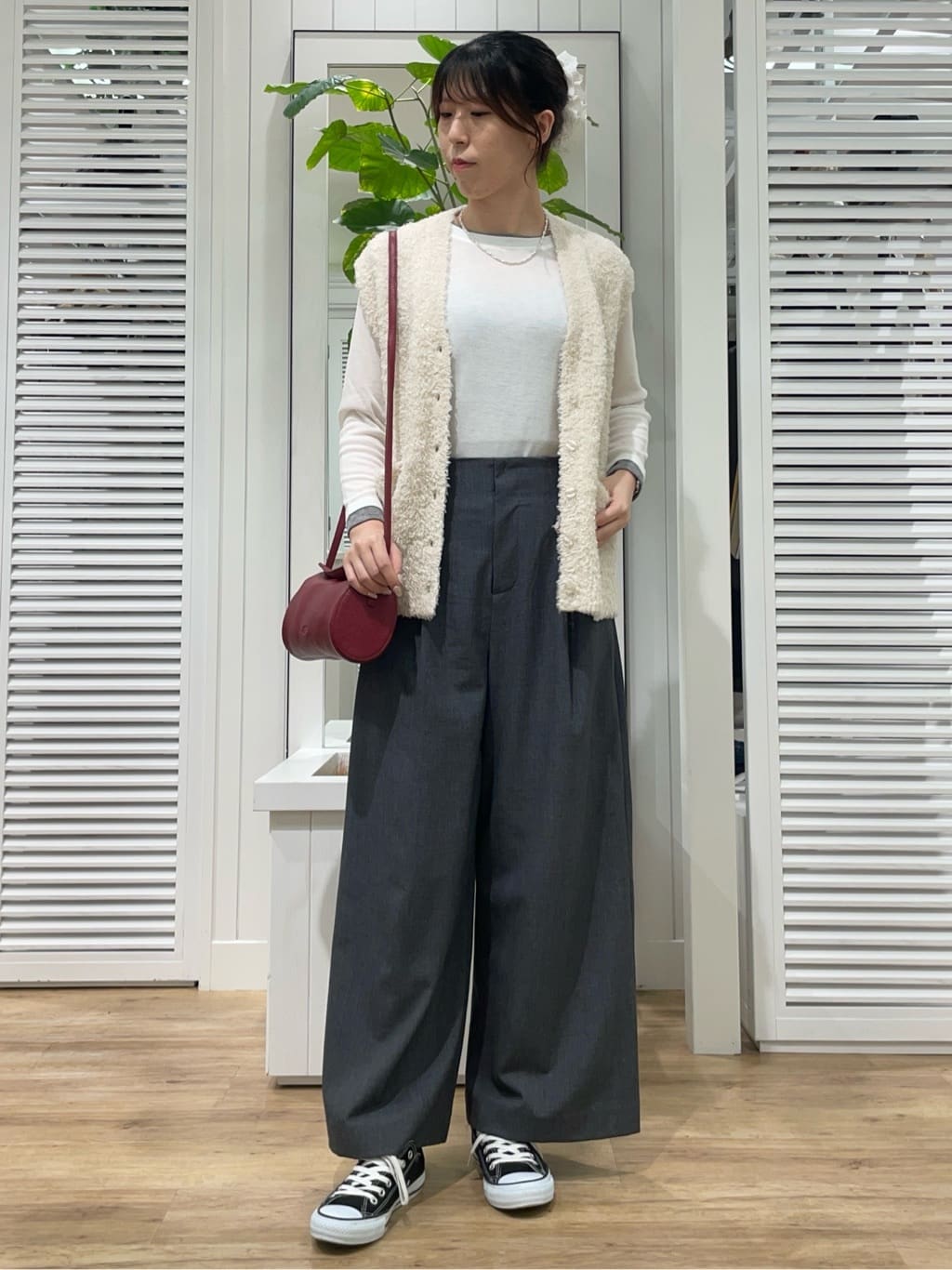 KANNAさんの「Dessin｜本革バレル型ショルダーバッグ」を使ったコーディネート