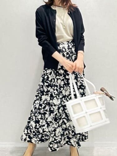 Miwaさんの「UNTITLED｜バイカラーメガネストラップ」を使ったコーディネート