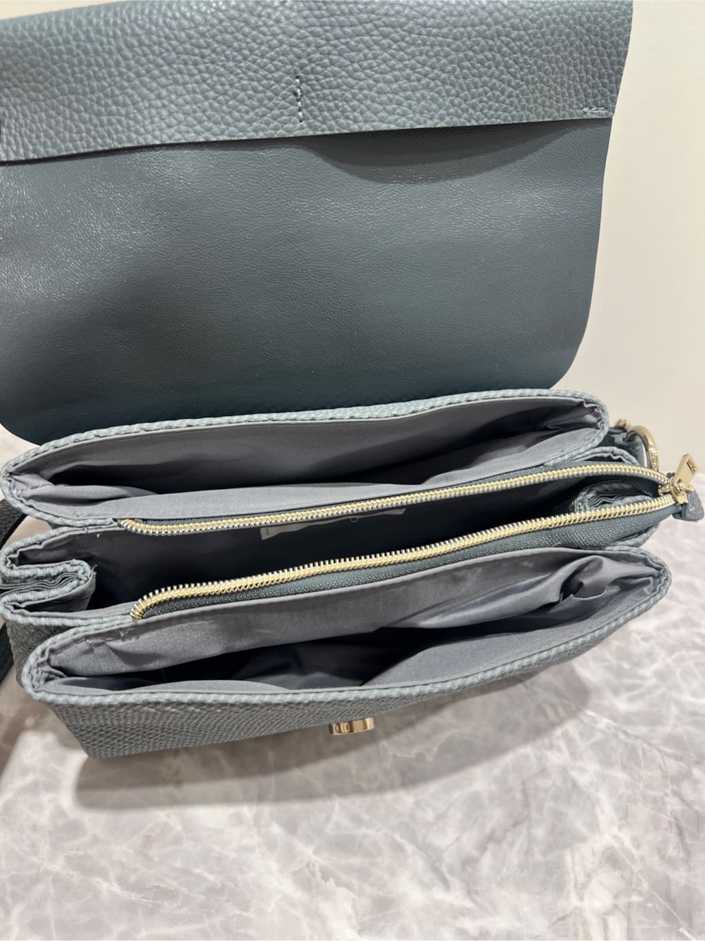 ARISAさんの「grove｜最終お値下げ！！【人間工学】つつまれフィットバレエシューズ （抗菌防臭加工裏地使用）」を使ったコーディネート