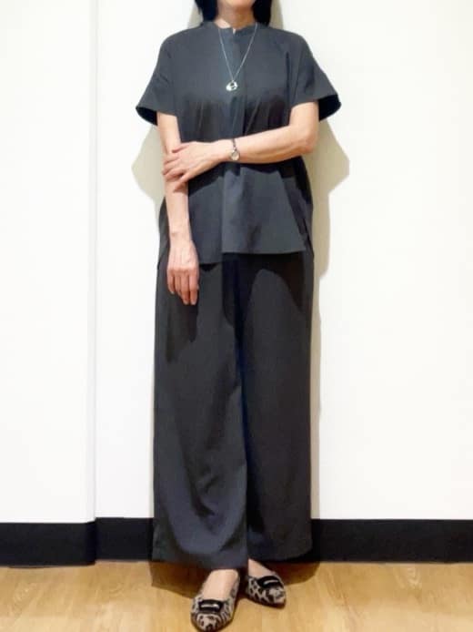 フクさんの「Reflect｜【パンツにもスカートにも合わせやすい◎】ライティブルゾン」を使ったコーディネート