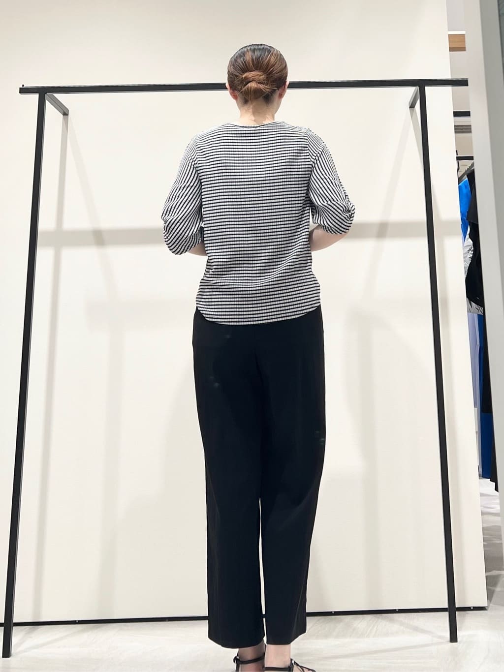 T.Kさんの「INDIVI｜【UVケア／吸汗速乾】凹凸素材ねじり袖トップス」を使ったコーディネート