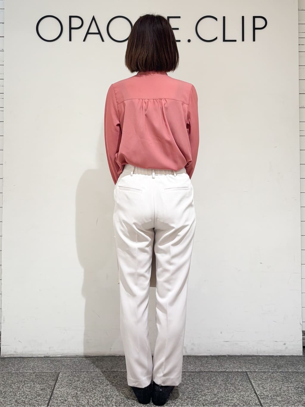 riさんの「OPAQUE.CLIP｜アシンメトリーレイヤードボウタイブラウス【洗濯機OK／イージーアイロン／防シワ】《XS～3L》」を使ったコーディネート