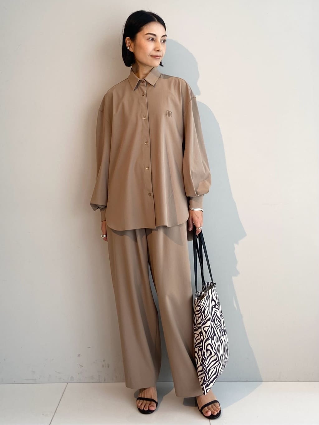AYAさんの「UNTITLED｜【PROTAGPNISTA】QUICK DRY WAIST LOGO PANTS」を使ったコーディネート