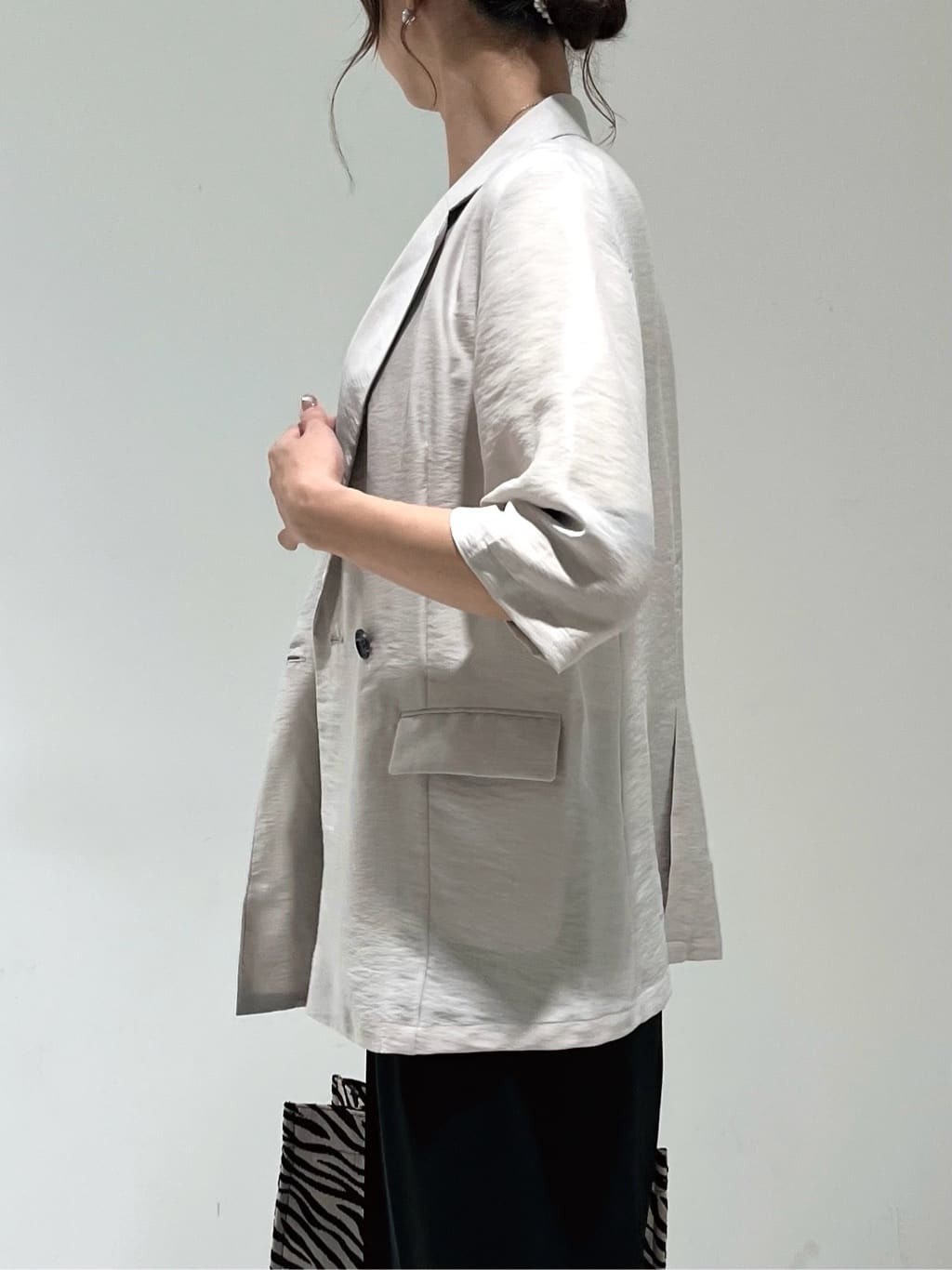 shioriさんの「INDIVI｜ライトダブルジャケット」を使ったコーディネート