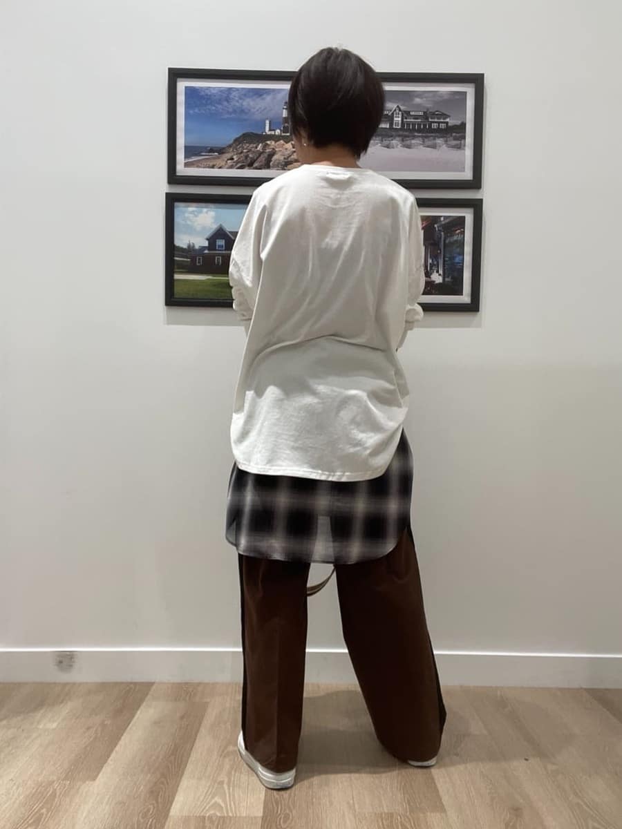 Naoさんの「Dessin｜【洗える】箔プリントロングTシャツ」を使ったコーディネート