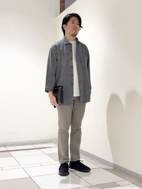 及川さんの「TAKEO KIKUCHI｜【COOL CITY WEAR】ワンポイント刺しゅう ポケットTシャツ /接触冷感」を使ったコーディネート
