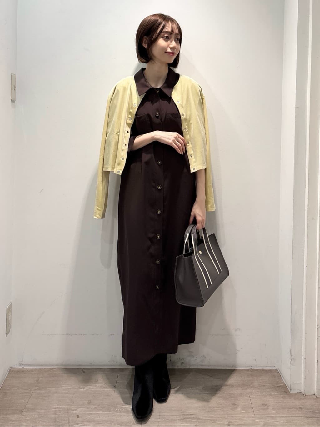 ぶまりんさんの「OPAQUE.CLIP｜【es】ダブルポケットロングシャツワンピース【洗濯機OK】」を使ったコーディネート