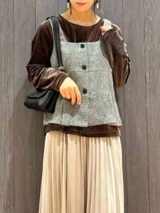meiさんの「SHOO･LA･RUE｜【2点セット】着るだけで決まる クラシカルなツイード調セットアップ」を使ったコーディネート