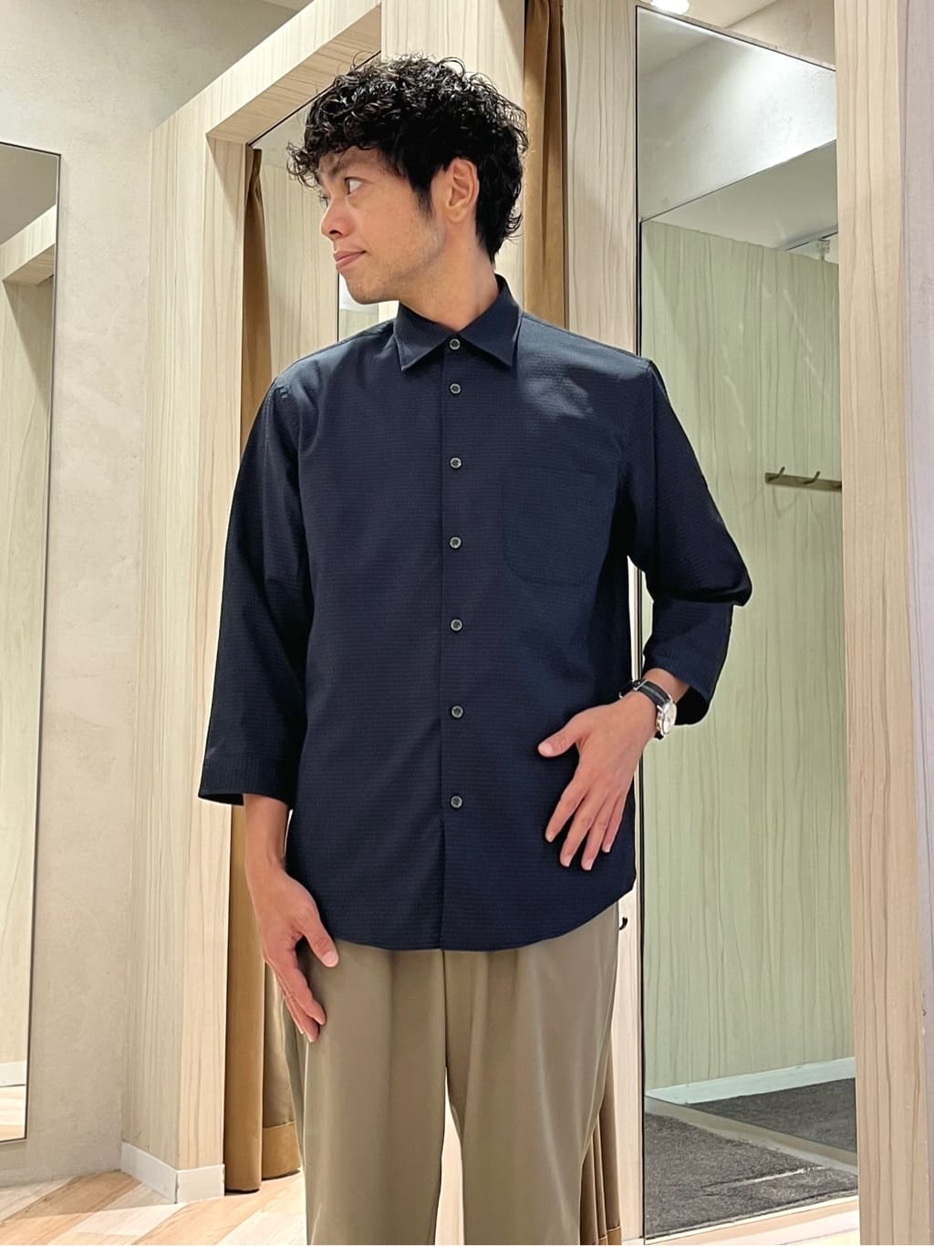 URAさんの「TAKEO KIKUCHI｜【COOL CITY WEAR】エアートール パンツ /接触冷感・通気性」を使ったコーディネート