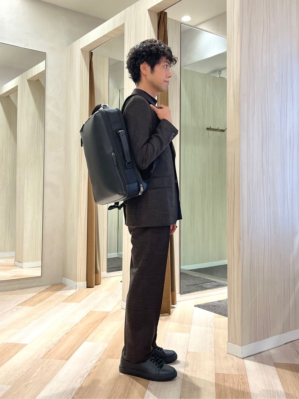 URAさんの「TAKEO KIKUCHI｜【Sサイズ～】ラッセルメッシュ ジャケット」を使ったコーディネート