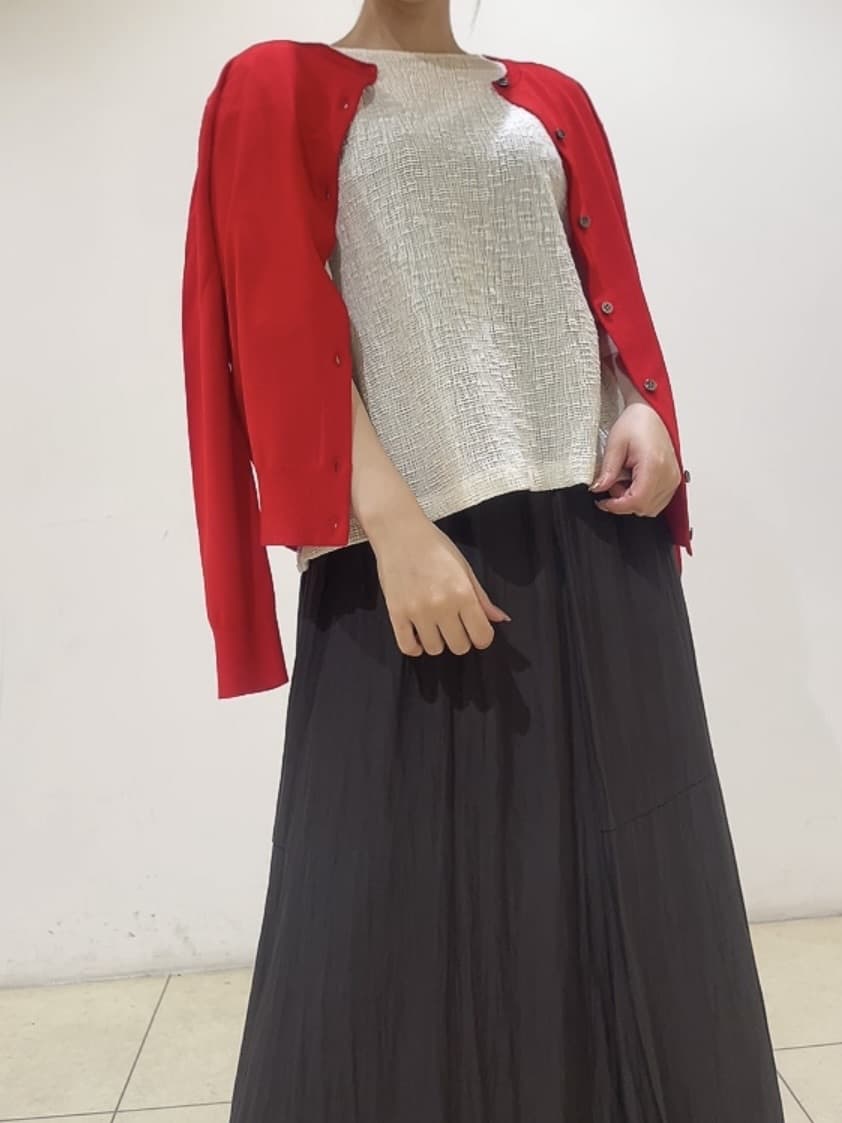 watanabeさんの「UNTITLED｜【アンサンブル可/薄手】ベーシッククルーネックカーディガン」を使ったコーディネート