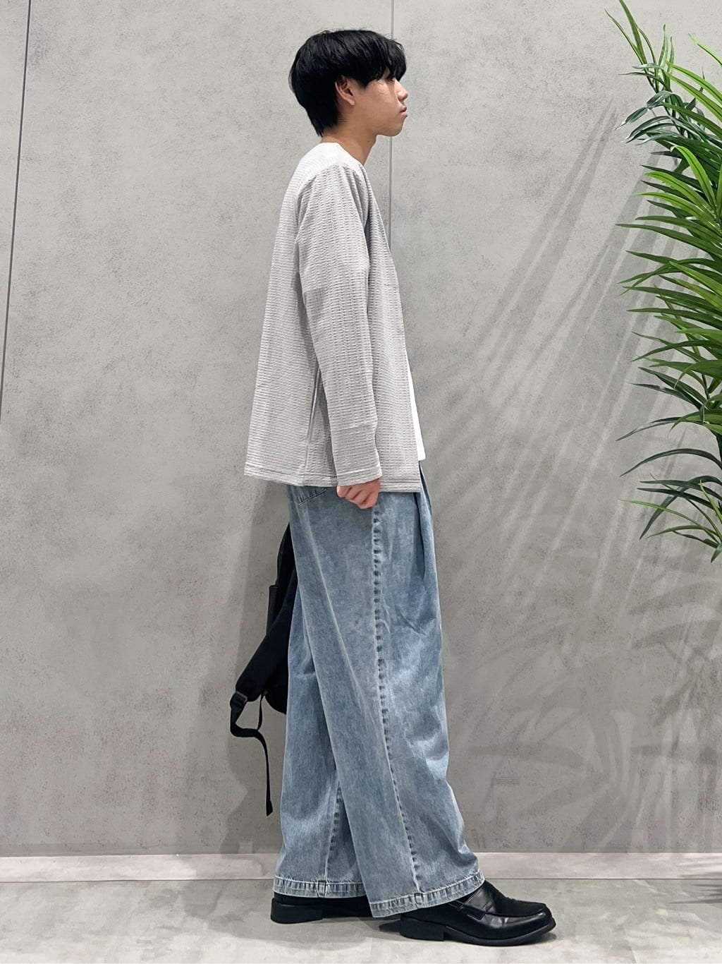 SHI-MAさんの「THE SHOP TK｜【セットでお買い得！！】長袖カーディガン＋半袖Tシャツ　洗濯機OK/吸水速乾(Tシャツのみ)」を使ったコーディネート