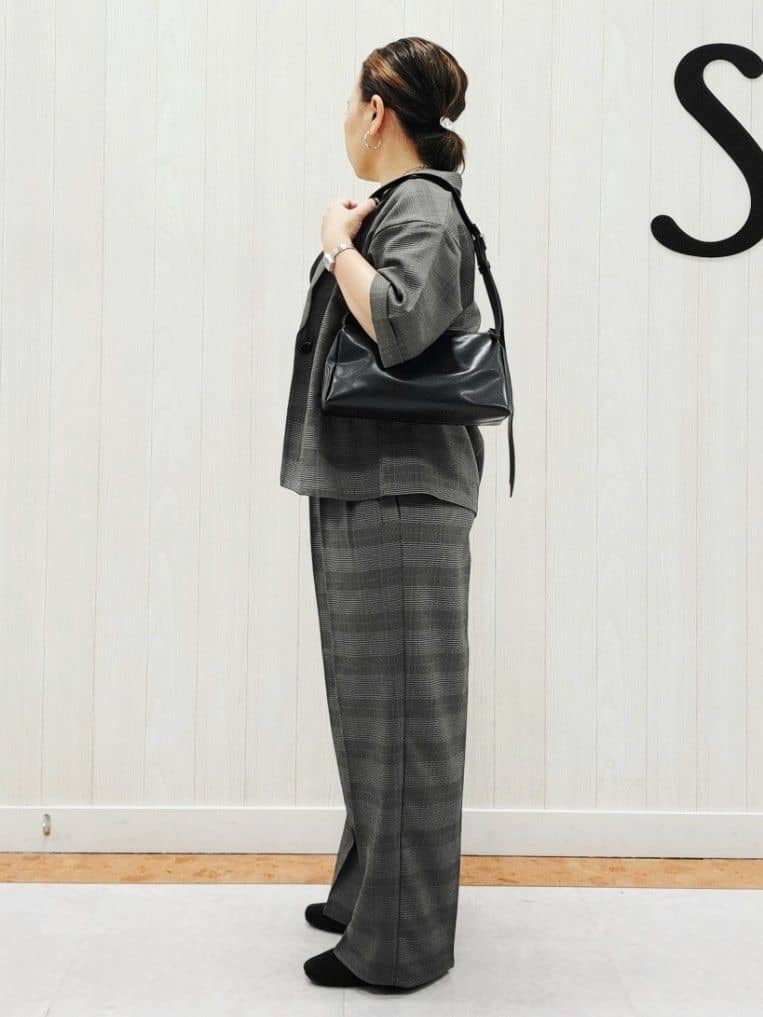 nanahachiさんの「SHOO･LA･RUE｜【セットアップ可/洗濯後しわになりにくい】5分袖テーラードジャケット」を使ったコーディネート