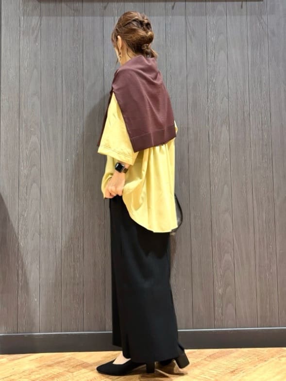 meiさんの「SHOO･LA･RUE｜【洗える/S-LL】上品なラメ使い クルーネック ニットカーディガン」を使ったコーディネート