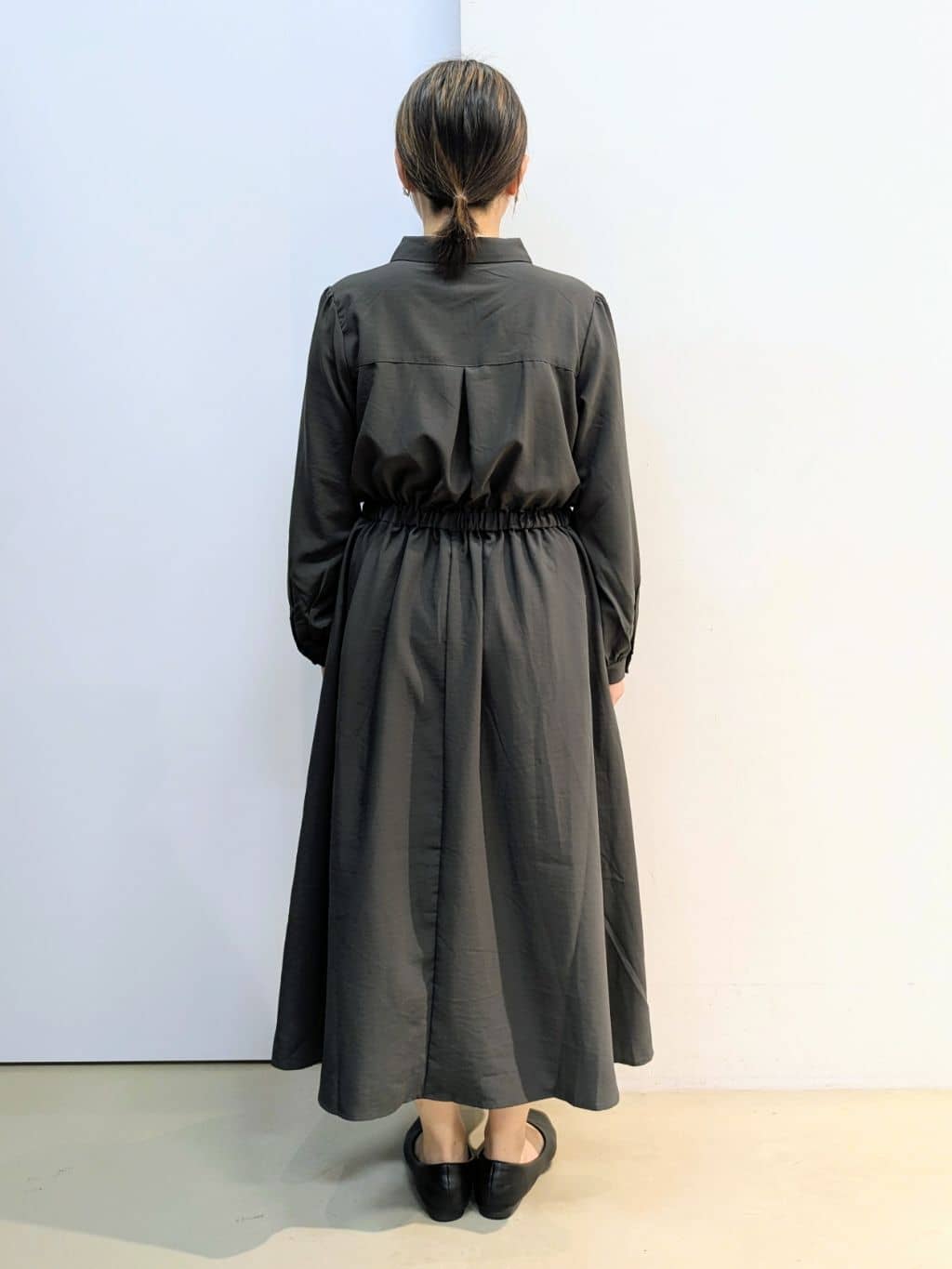kotoさんの「THE SHOP TK｜【春まで着られる】フィット＆フレア長袖ワンピース」を使ったコーディネート