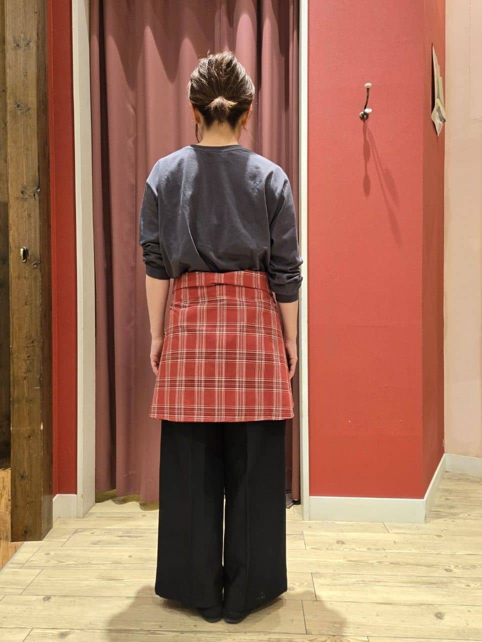 hanaさんの「SHOO･LA･RUE｜グラフィックアソート ベーシックロンT」を使ったコーディネート