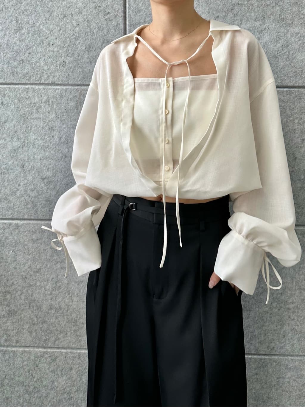 harunaさんの「CODE A｜air frame layered shirt」を使ったコーディネート