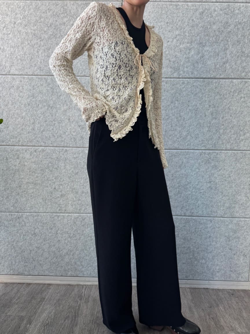 designer yukaさんの「CODE A｜easy－fit trousers」を使ったコーディネート