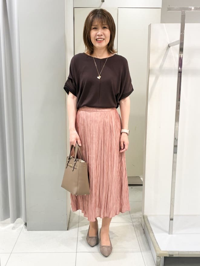 たみちゃんさんの「Reflect｜【選べる7色◎／手洗い可／二の腕カバー】半袖ニット」を使ったコーディネート