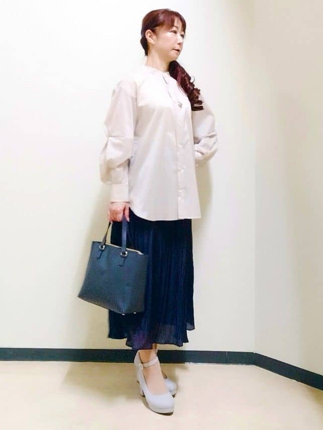 花さんの「Reflect｜【軽い羽織に◎】フロントファスナー開きベスト」を使ったコーディネート