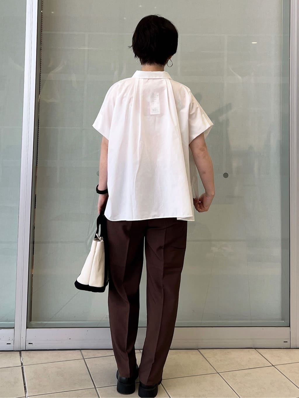yo-koさんの「OPAQUE.CLIP｜《andGIRL掲載》リラクシーシャツ【洗濯機洗い可】」を使ったコーディネート
