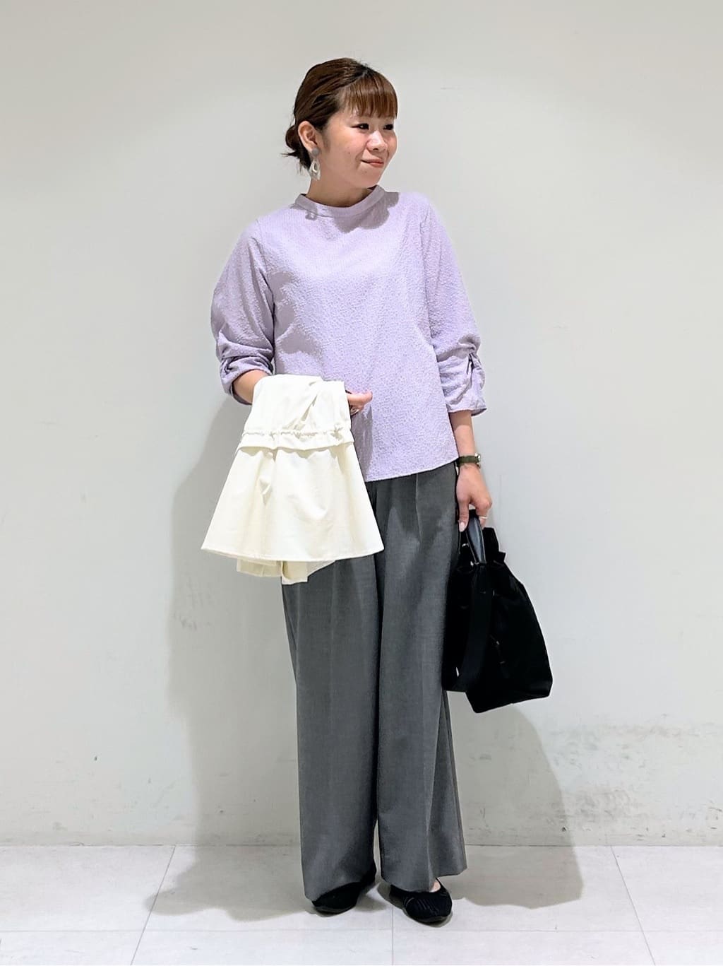 tsuyuさんの「INDIVI｜【UVケア／吸汗速乾】スリーブデザインブラウス」を使ったコーディネート