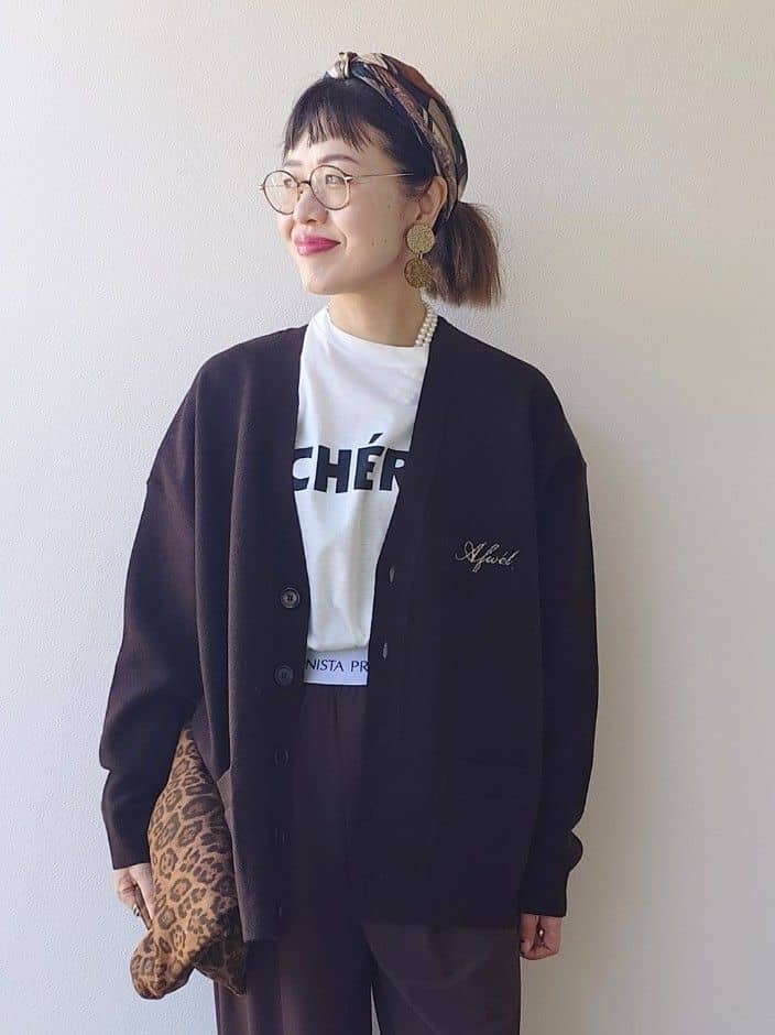 MUTSUKOさんの「UNTITLED｜【CHIGNON】CHERIE シンプルロゴTシャツ」を使ったコーディネート