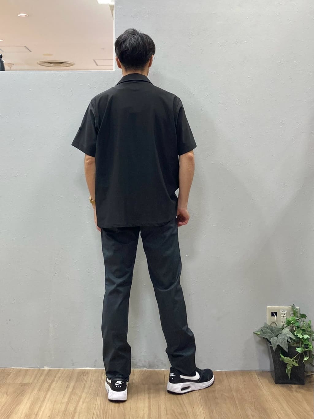 シュンさんの「TAKEO KIKUCHI｜【COOL CITY WEAR】エアートール オープンカラーシャツ /接触冷感・通気性」を使ったコーディネート