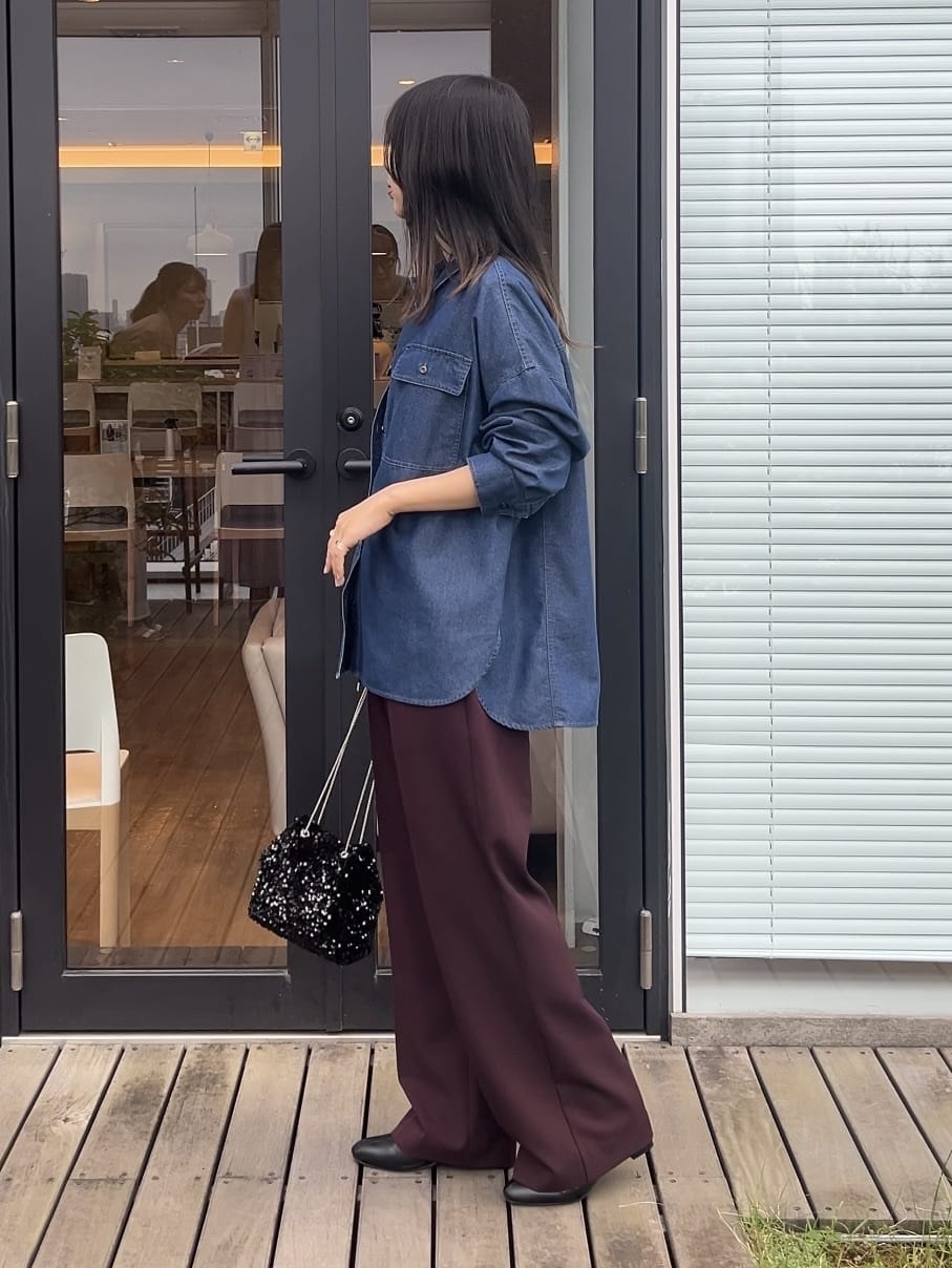 cotaniさんの「grove｜【UVカット】ロゴアソートベーシックロンT」を使ったコーディネート