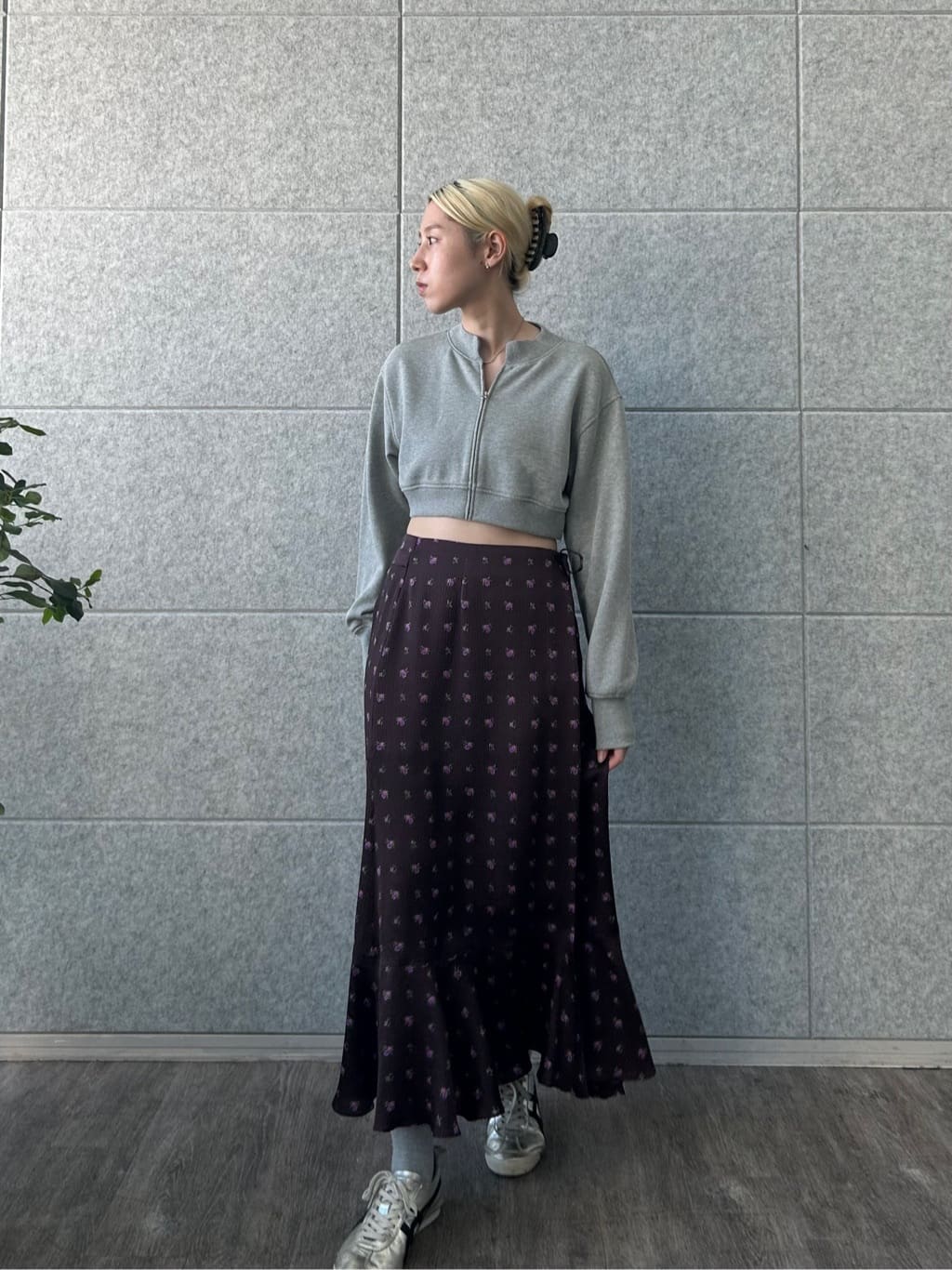 honoka Aさんの「CODE A｜short zip sweat」を使ったコーディネート