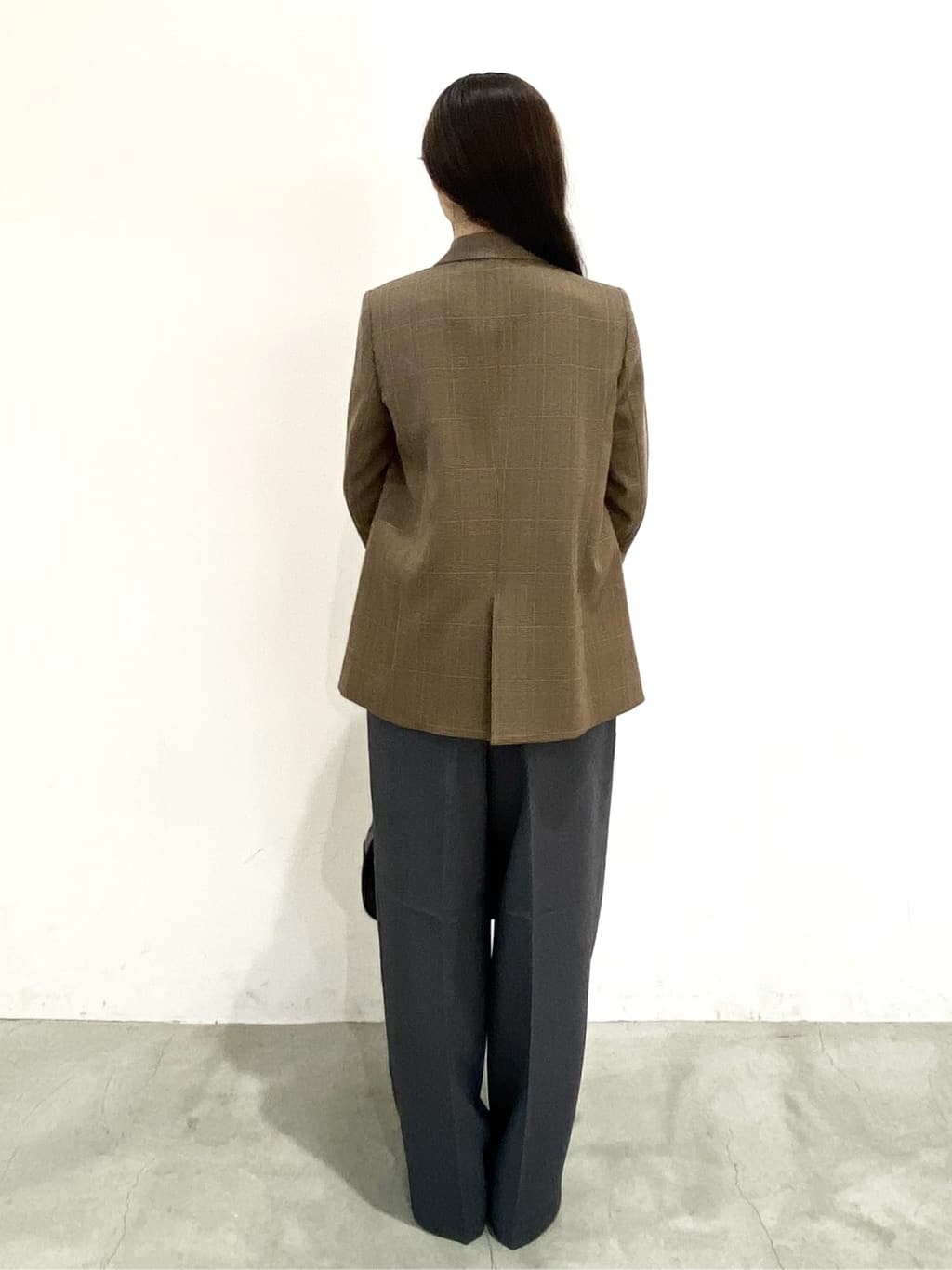 kyokaさんの「OPAQUE.CLIP｜リラクシーVネックニット【洗濯機洗OK】《6col》」を使ったコーディネート