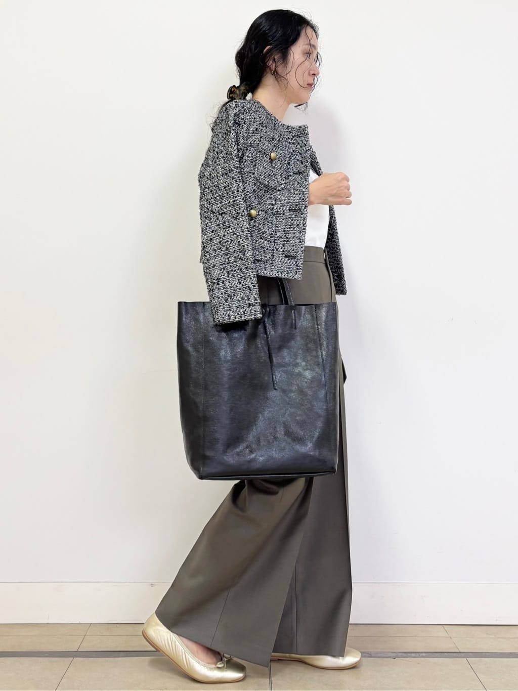 YOKOTAさんの「DRESSTERIOR｜◆ソフトレザーバレエシューズ」を使ったコーディネート