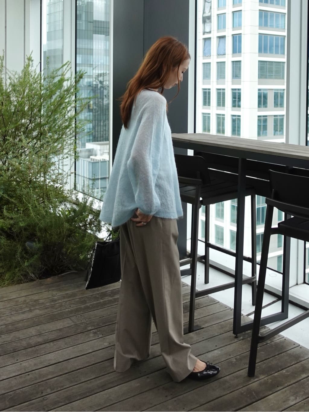 mitsukiさんの「INDIVI｜【キッドモヘヤ素材】ラウンドヘムニット」を使ったコーディネート