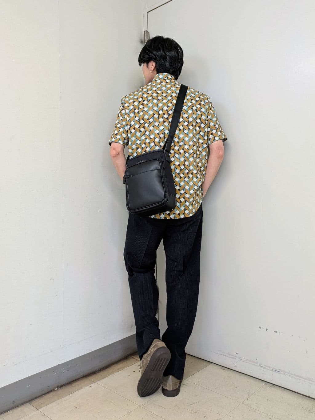 ryoさんの「TAKEO KIKUCHI｜【COOL CITY WEAR】籠目アート柄 サッカーシャツ /通気性」を使ったコーディネート