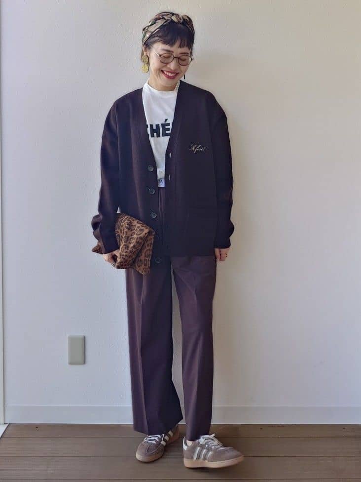 MUTSUKOさんの「UNTITLED｜【CHIGNON】CHERIE シンプルロゴTシャツ」を使ったコーディネート