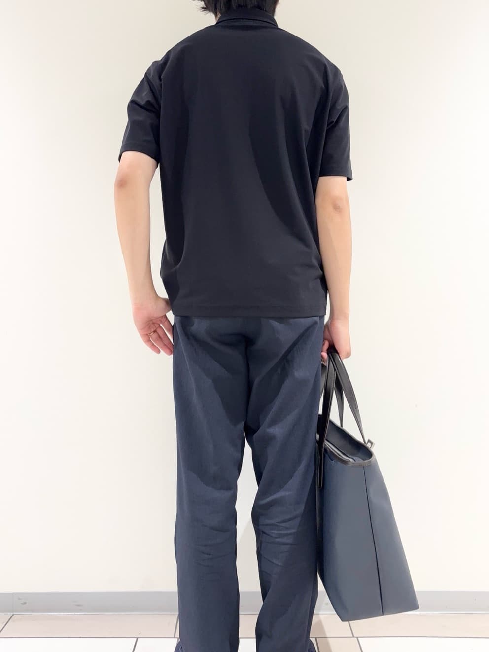 及川さんの「TAKEO KIKUCHI｜【COOL CITY WEAR】エアートール ポロシャツ /接触冷感・通気性」を使ったコーディネート