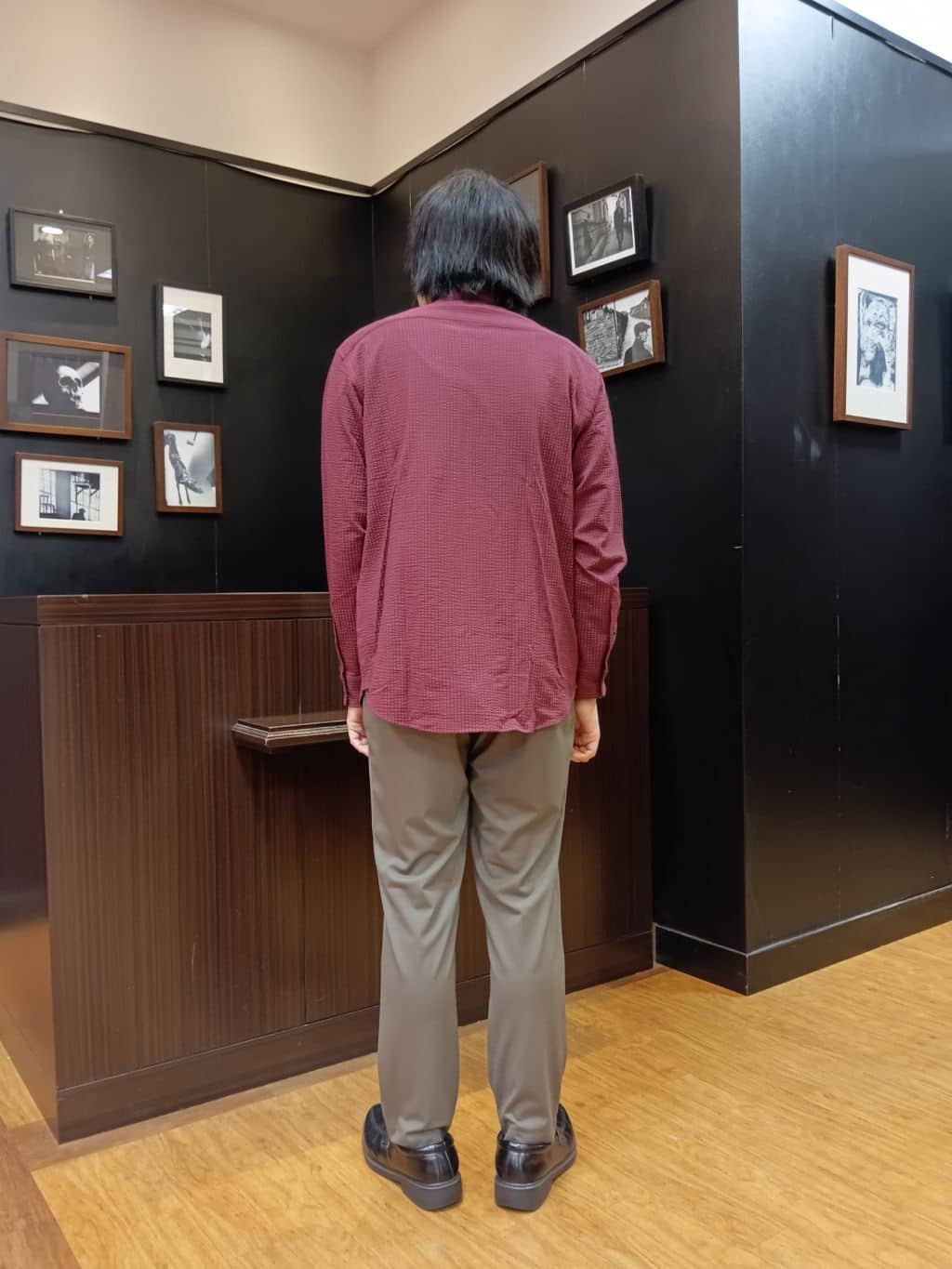 moritaさんの「TAKEO KIKUCHI｜サイドゴアウエスト スリム スラックス」を使ったコーディネート