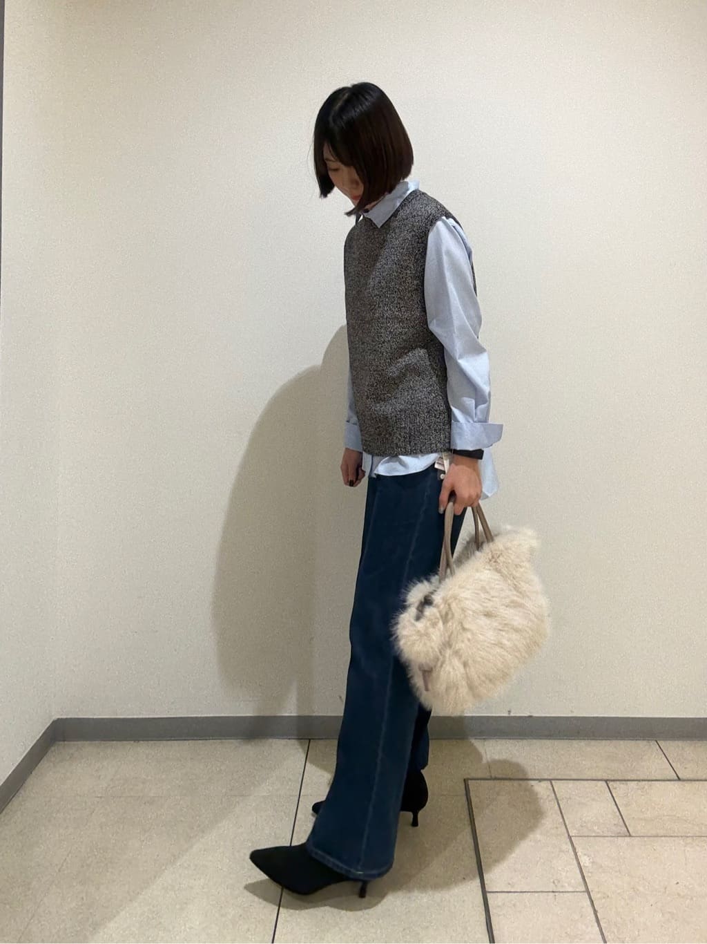 Itoさんの「UNTITLED｜【グレー/ブルー/ジーンズ】ソフトワイドデニムパンツ」を使ったコーディネート