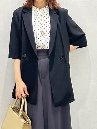 Miwaさんの「UNTITLED｜【UVカット/接触冷感/洗える/テーラード】ライトウェイト ハーフスリーブジャケット」を使ったコーディネート
